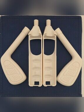 Nintendo Wii Golf Clubs & Control Holders